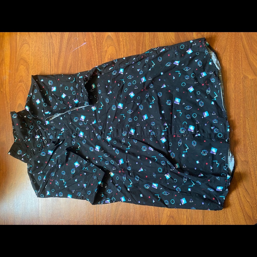 Empyre surplus co button up tee